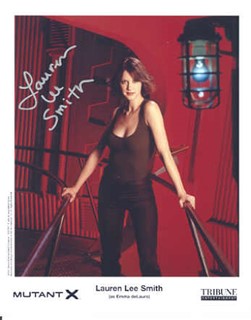 Lauren Lee Smith autograph
