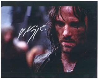 Viggo Mortensen autograph
