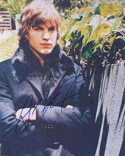 Ashton Kutcher autograph