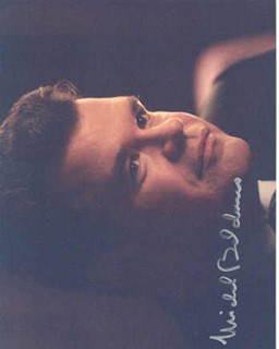 Michael Badalucco autograph
