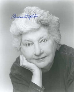 Maureen Stapleton autograph