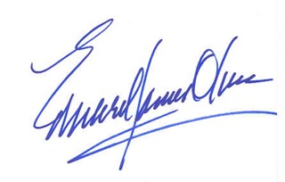 Edward James Olmos autograph