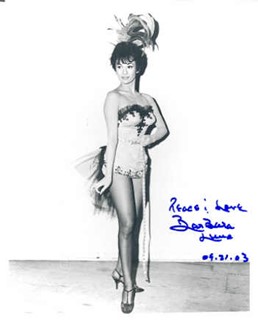 Barbara Luna autograph