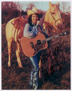 Loretta Lynn autograph