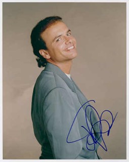 Joe Pantoliano autograph