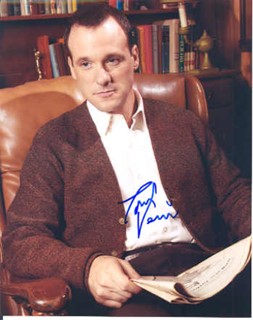 Tom Verica autograph