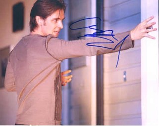 Aaron Stanford autograph
