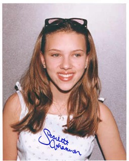 Scarlett Johansson autograph