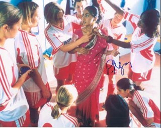 Parminder Nagra autograph