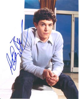 Adam Brody autograph