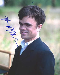 Peter Dinklage autograph