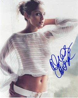 Alexis Thorpe autograph