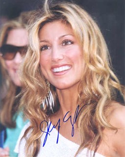 Jennifer Esposito autograph