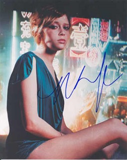 Natasha Lyonne autograph