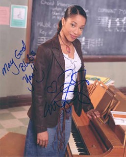 Tamyra Gray autograph