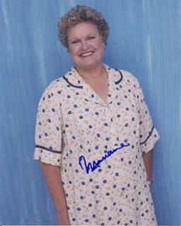 Marianne Muellerleile autograph