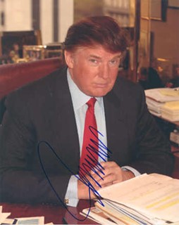 Donald Trump autograph