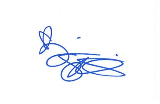 Tori Spelling autograph