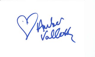 Amber Valletta autograph