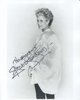 Elizabeth Montgomery autograph