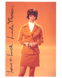 Linda Thorson autograph
