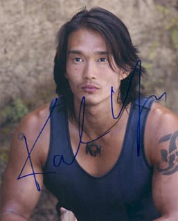 Karl Yune autograph