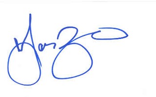 Jamie-Lynn DiScala autograph