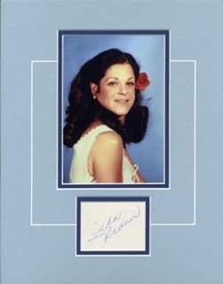 Gilda Radner autograph