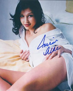 Jessica Alba autograph