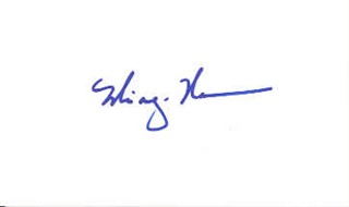 Ming Na Wen autograph