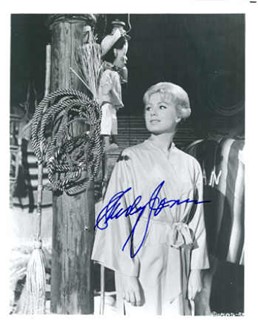Shirley Jones autograph