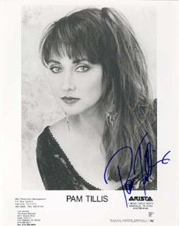Pam Tillis autograph