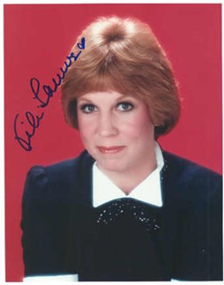 Vicki Lawrence autograph