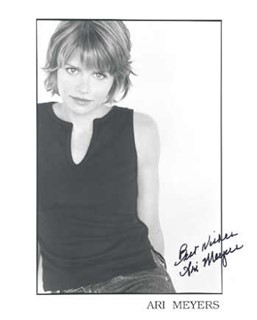 Ari Meyers autograph