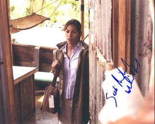 Salli Richardson autograph