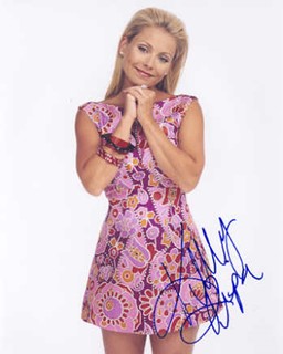 Kelly Ripa autograph