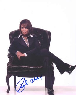 Paula Abdul autograph