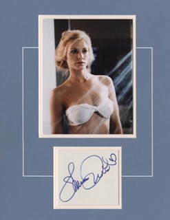 Shannon Tweed autograph