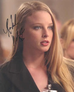 Rachel Nichols autograph