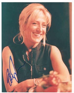 Edie Falco autograph