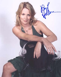 Laurel Holloman autograph
