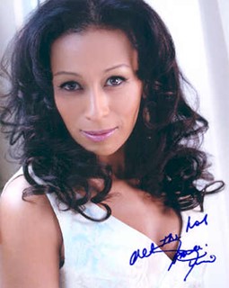 Tamara Tunie autograph