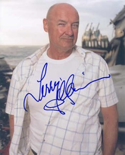 Terry O'Quinn autograph