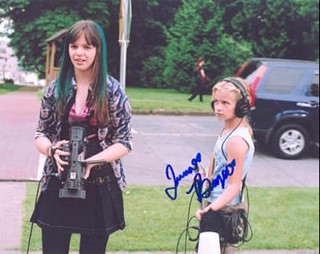 Jenna Boyd autograph