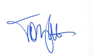 Tommy Lee autograph