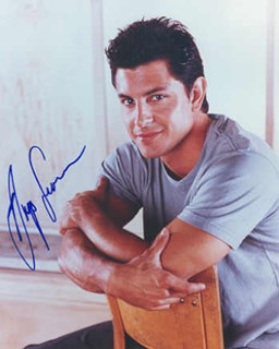 Diego Serrano autograph