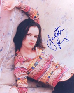 Juliette Lewis autograph