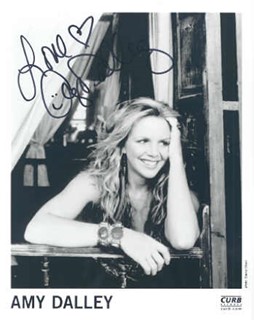 Amy Dalley autograph