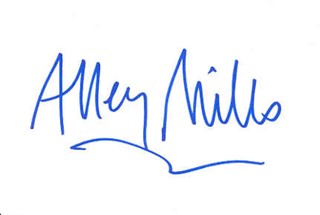 Alley Mills autograph
