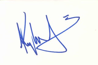 Kylie Travis autograph